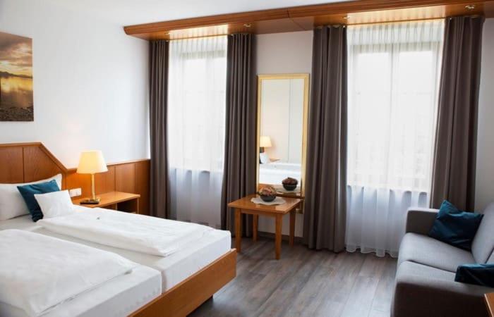 Gasthof Zur Post Oberwirt Chieming Dış mekan fotoğraf